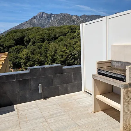 Con Vistas Y Terraza En 公寓